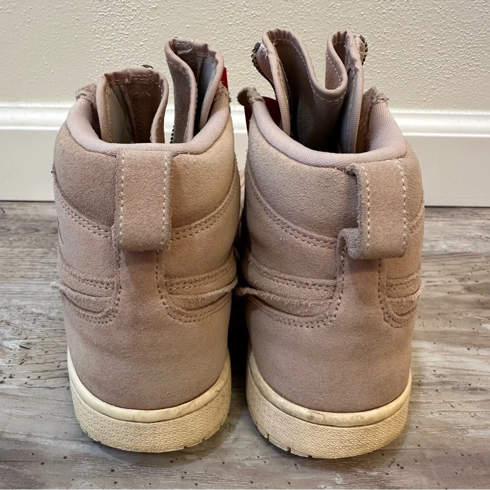 Nike Women's Air Jordan 1 High Zip Particle Beige PinkBronze AQ3742-205 Size 6.5